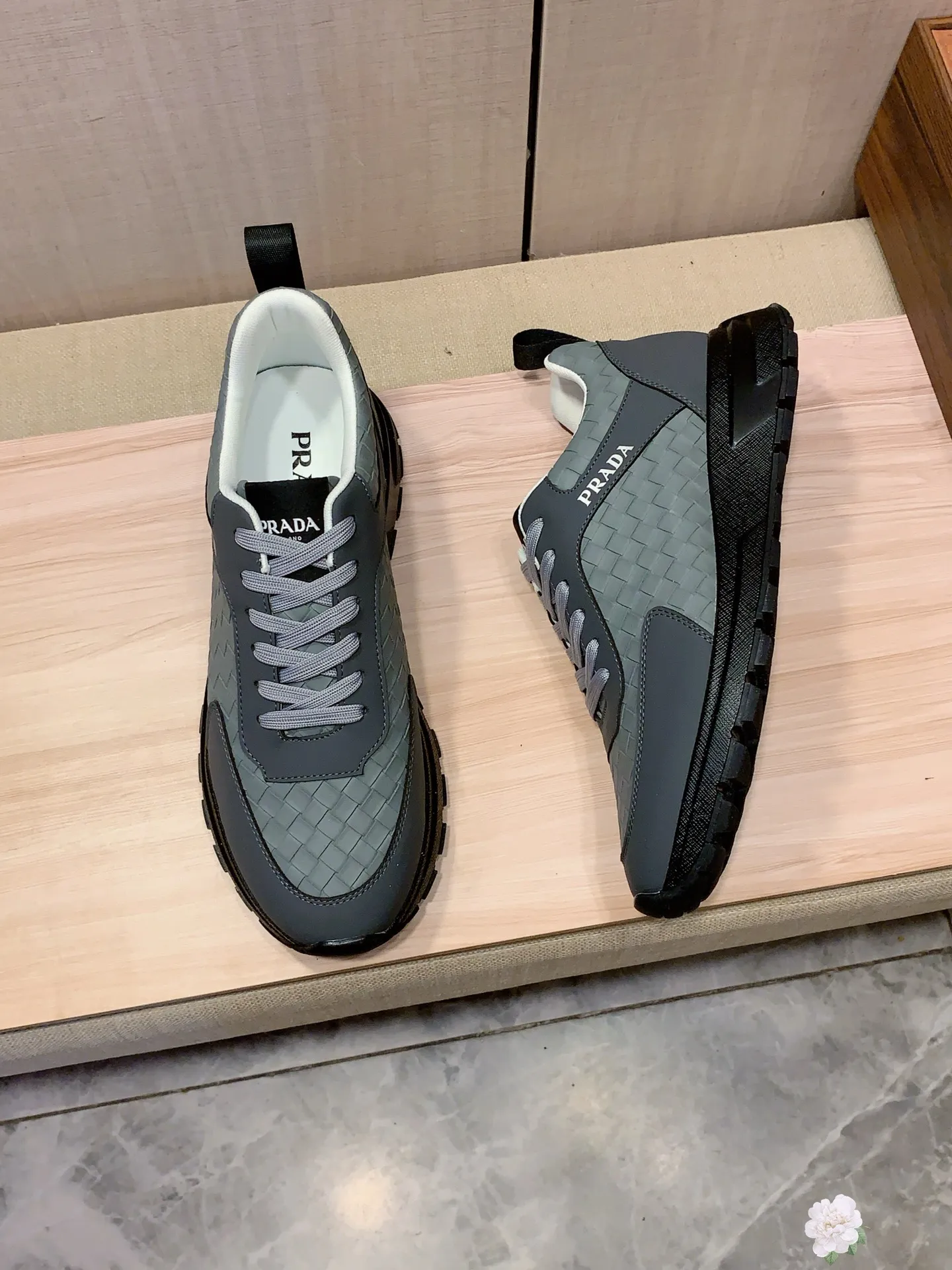 Men's men's shoes💰442💰💰🎩🎩[Lightning][Lightning] "PRADA*" The latest and most popular casual shoes, top brand [seduce] luxury~purchase, top~quality. [Strong] The upper is made of imported breathable cowhide with material ➕ breathable sheepskin feet (•) and fine workmanship. The original stylish and stylish soft rubber wear-resistant and non-slip outsole is light and comfortable on the feet. The real thing looks better when photographed in person. No. 0121: Code: 38-44, 3️⃣ colors selected